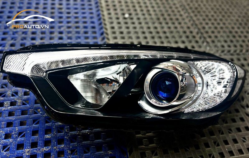 Thi công độ đèn xe ô tô tại ProAuto.vn