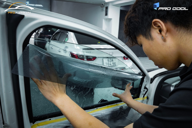 Thương hiệu Pro Cool dán phim cách nhiệt xe Honda Accord