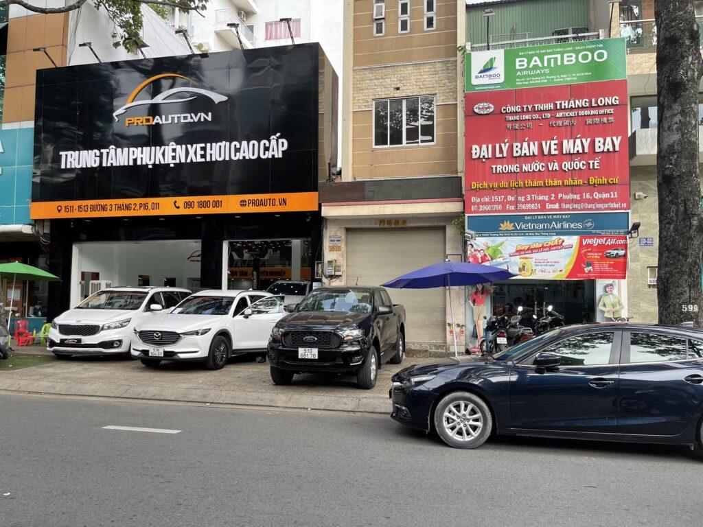 Trung tâm phụ kiện ô tô Proauto