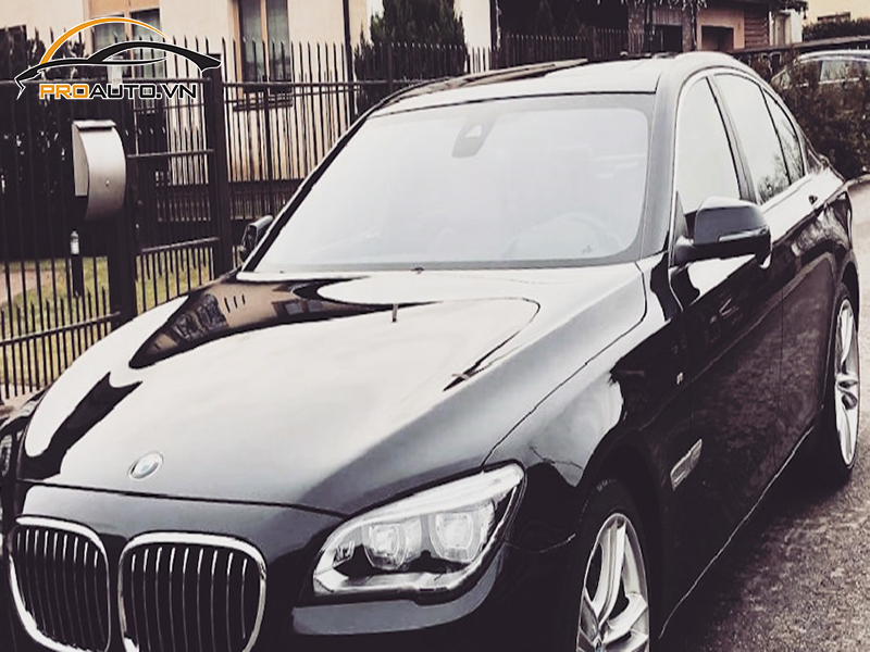 Dán wrap đổi màu BMW Series 7