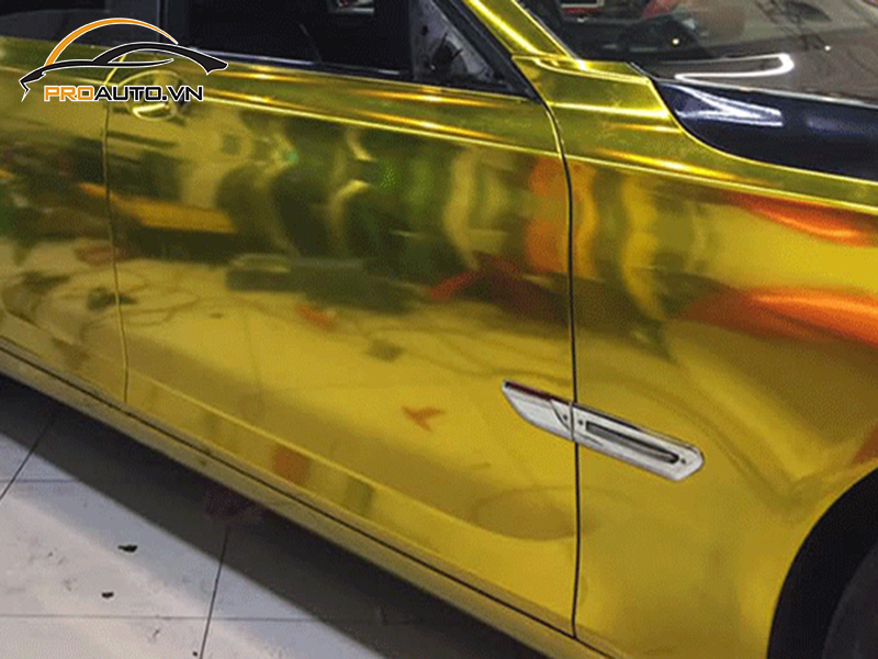 Dán wrap đổi màu cho xe BMW Series 7