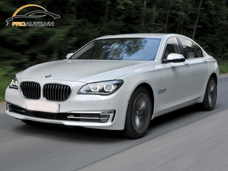 Wrap đổi màu xe BMW Series 7