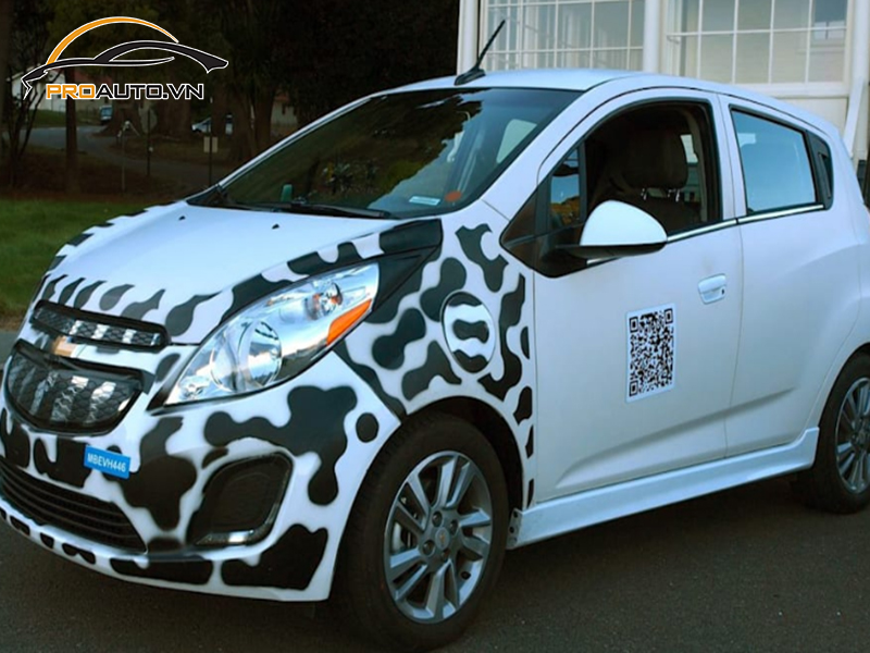Dán wrap đổi màu Chevrolet Spark