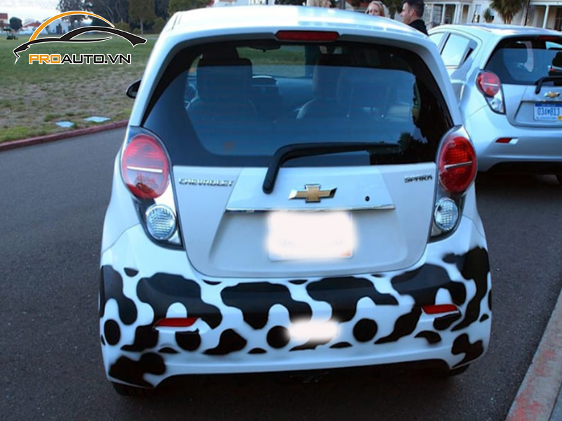 Dán wrap đổi màu Chevrolet Spark
