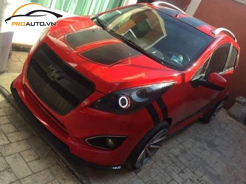 Dán wrap đổi màu xe Chevrolet Spark