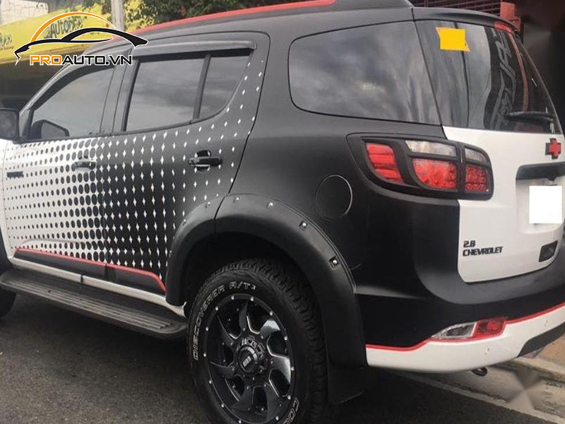 Dán wrap đổi màu xe Chevrolet Trailblazer