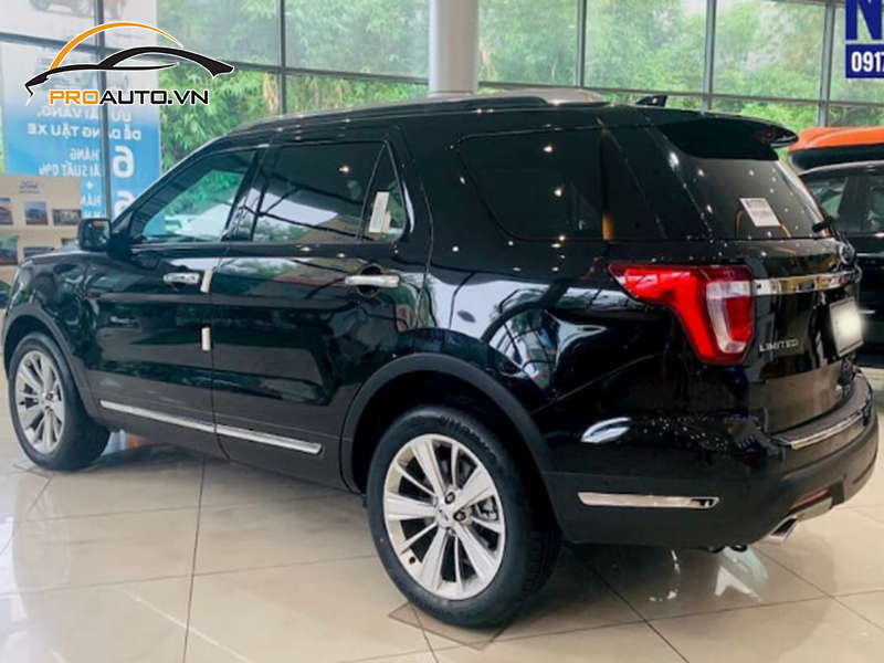 Dán wrap đổi màu Ford Explorer