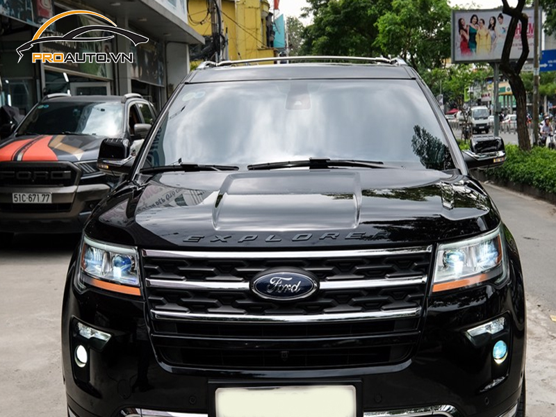 Dán wrap đổi màu xe Ford Explorer
