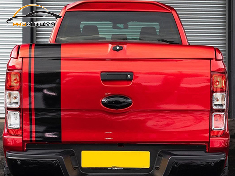 Dán wrap đổi màu xe Ford Ranger