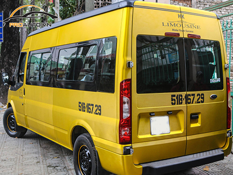Dán wrap đổi màu xe Ford Transit