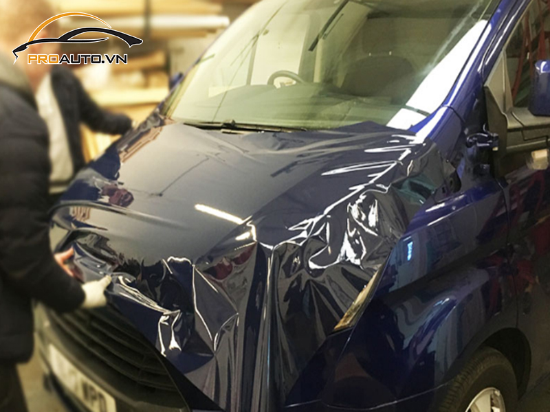 Dán wrap đổi màu xe Ford Transit
