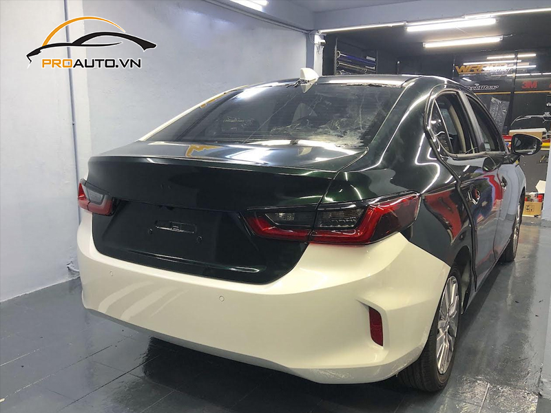 Dán wrap đổi màu xe Honda City