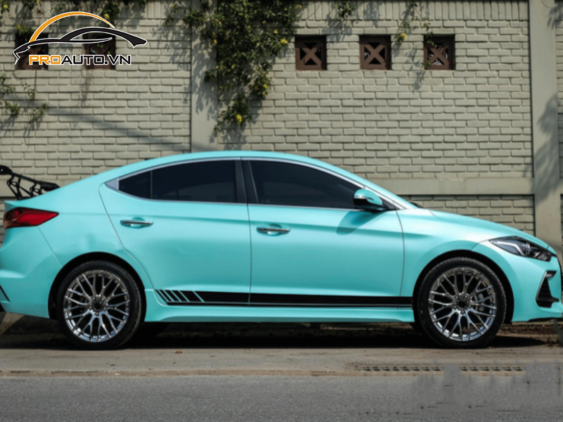 Dán wrap đổi màu Hyundai Elantra
