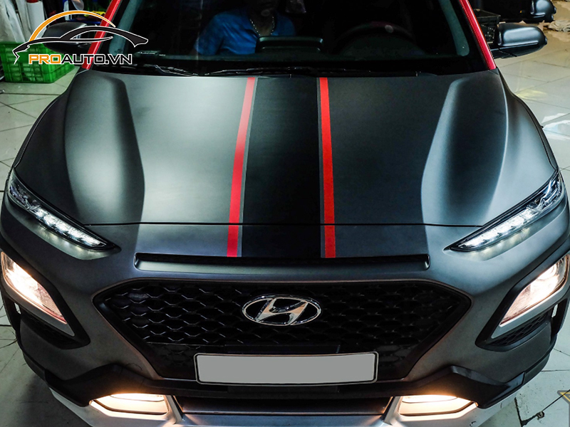 Dán wrap đổi màu xe Hyundai Kona