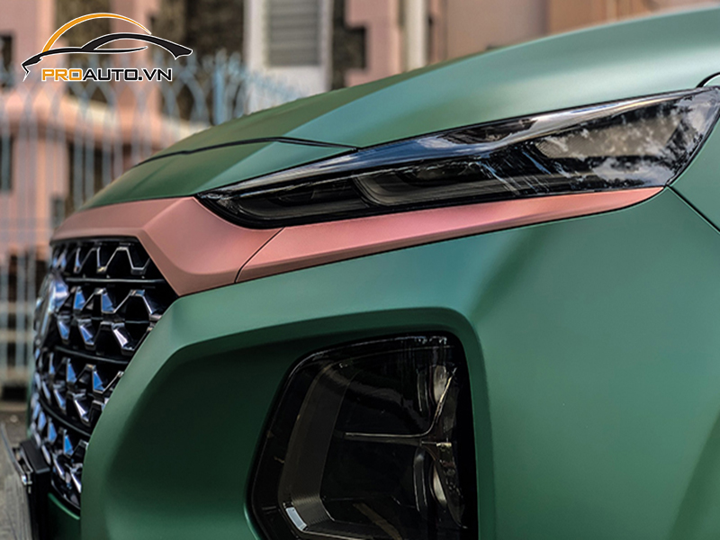 Dán wrap đổi màu xe Hyundai SantaFe