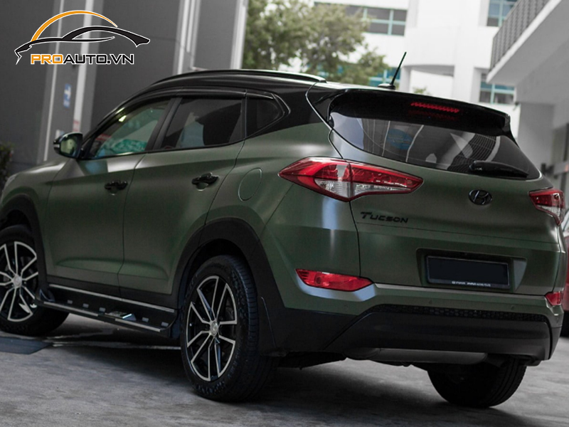 Dán wrap đổi màu xe Hyundai Tucson