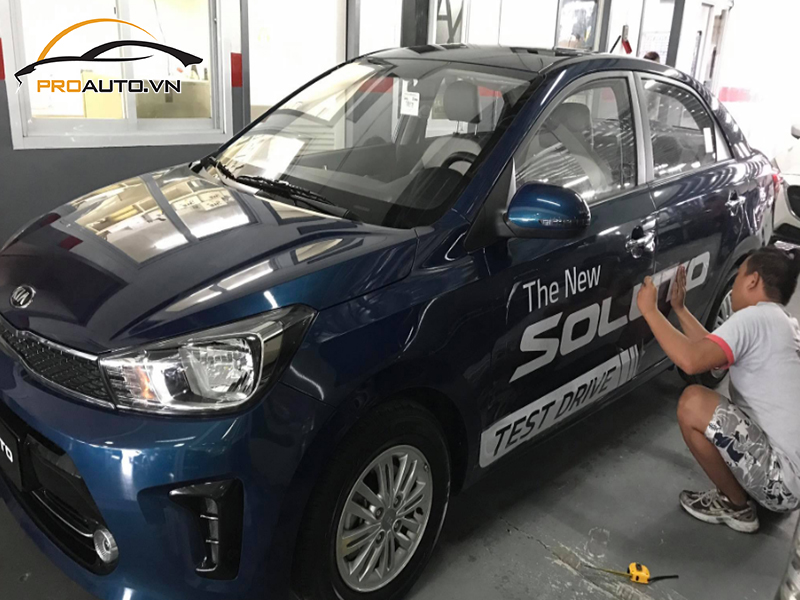 Dán wrap đổi màu Kia Soluto