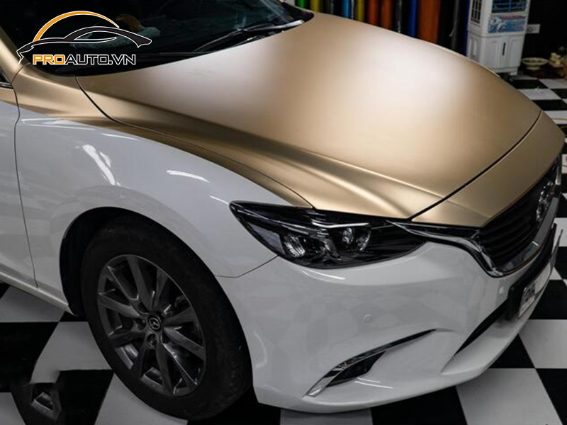 Dán wrap đổi màu Mazda 6