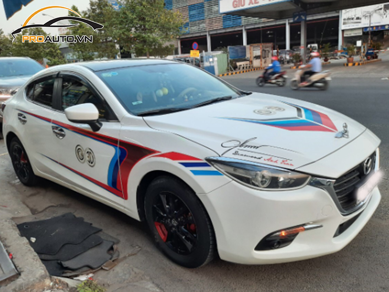 Dán wrap đổi màu Mazda 6