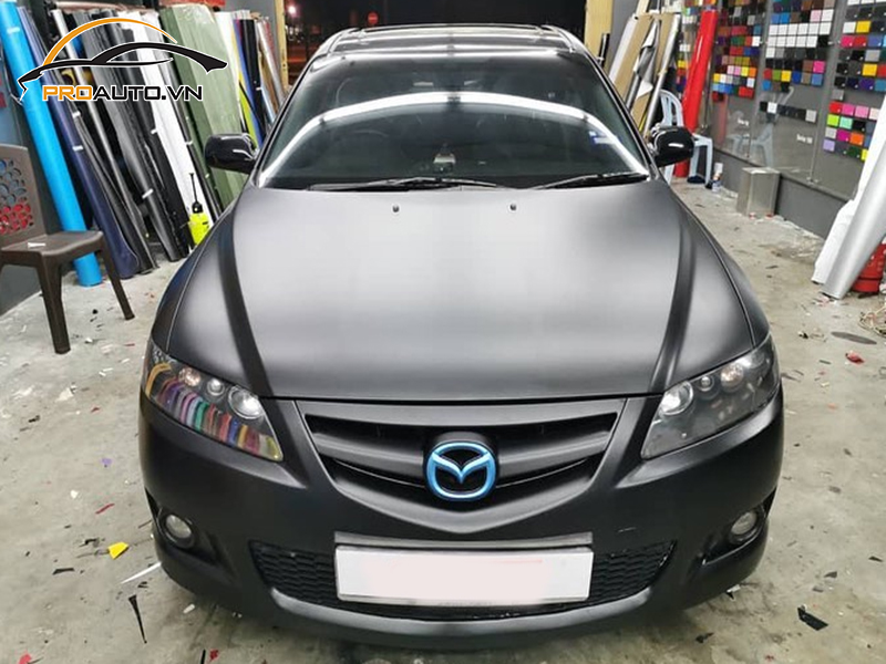 Dán wrap đổi màu xe Mazda 6