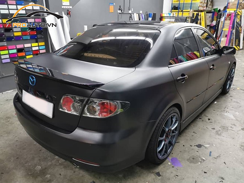 Dán wrap đổi màu xe Mazda 6