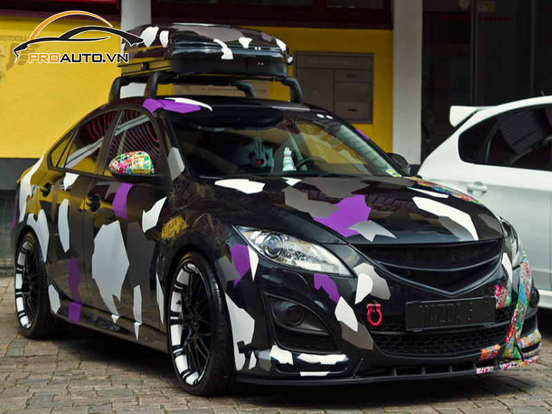 Dán wrap đổi màu cho xe Mazda 6