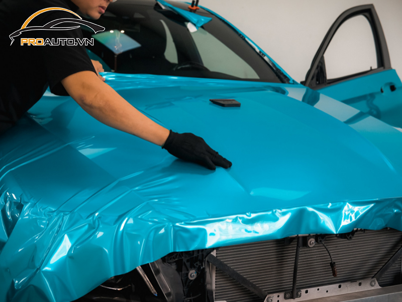 Dán wrap đổi màu xe Mercedes E-Class