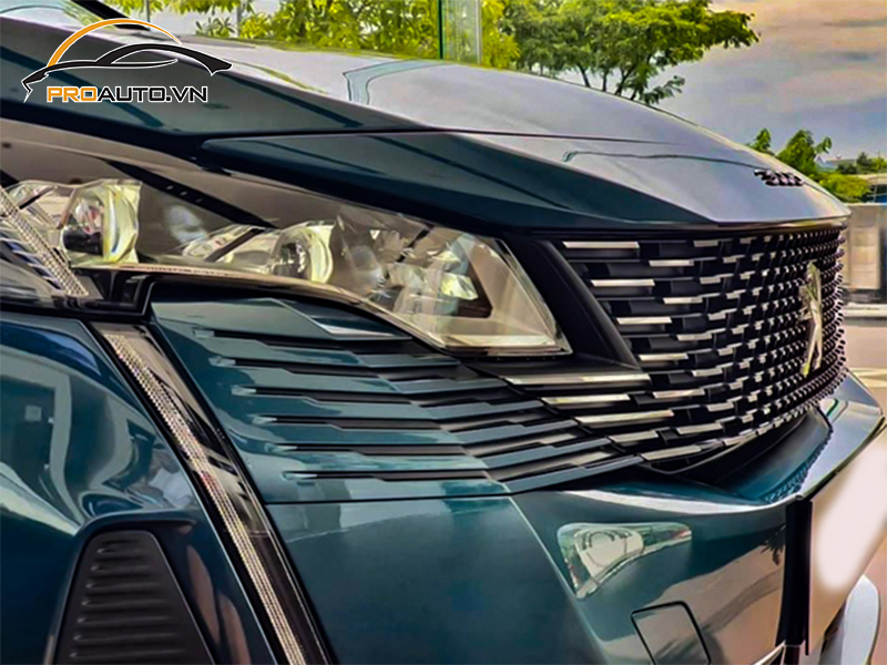 Dán wrap đổi màu Peugeot 3008