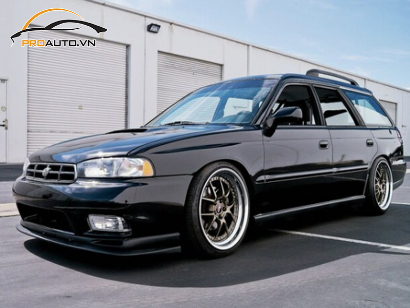 Dán wrap đổi màu xe Subaru Legacy