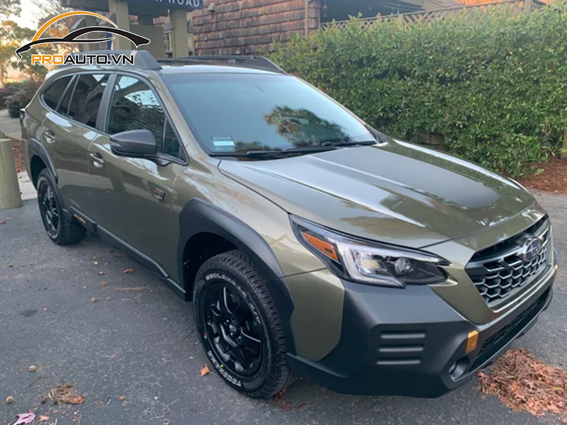Dán wrap đổi màu xe Subaru Outback