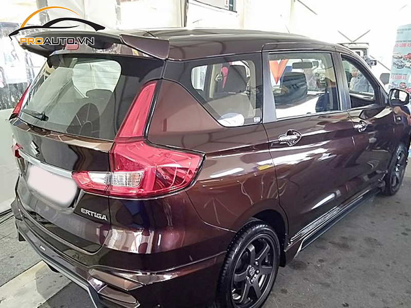 Dán wrap đổi màu xe Suzuki Ertiga