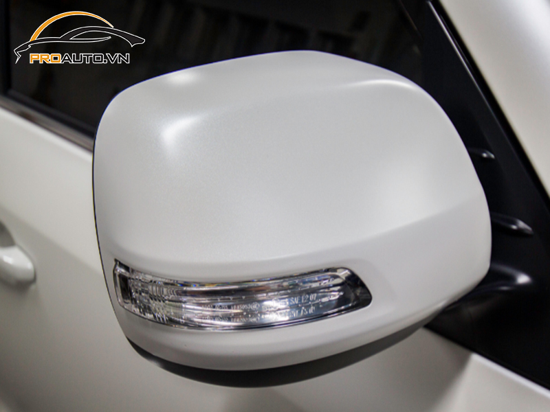 Dán wrap đổi màu Toyota Land Cruiser