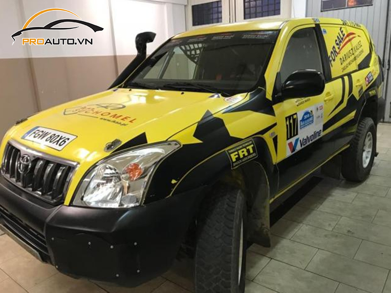 Dán wrap đổi màu Toyota Land Cruiser