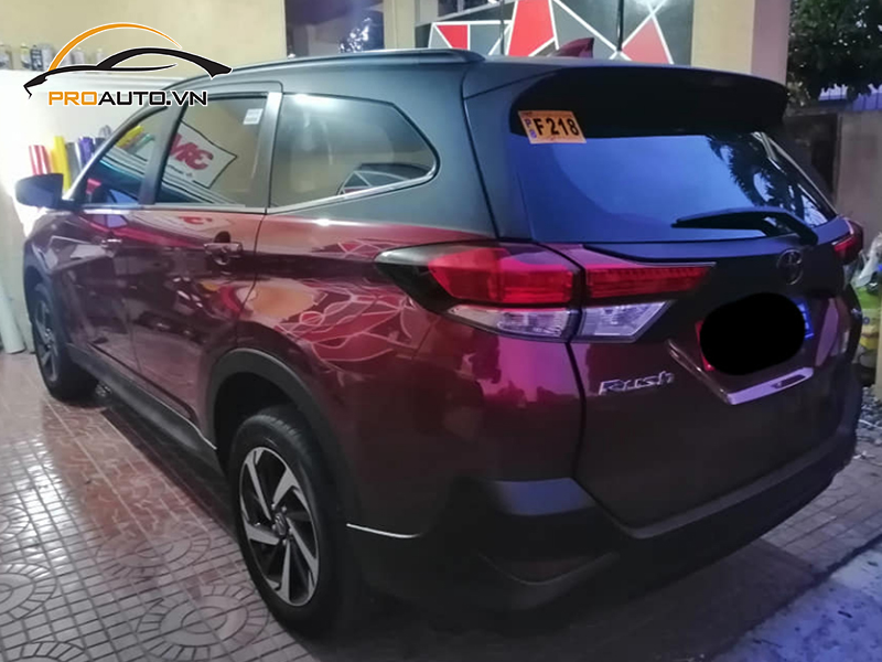 Wrap đổi màu xe Toyota Rush