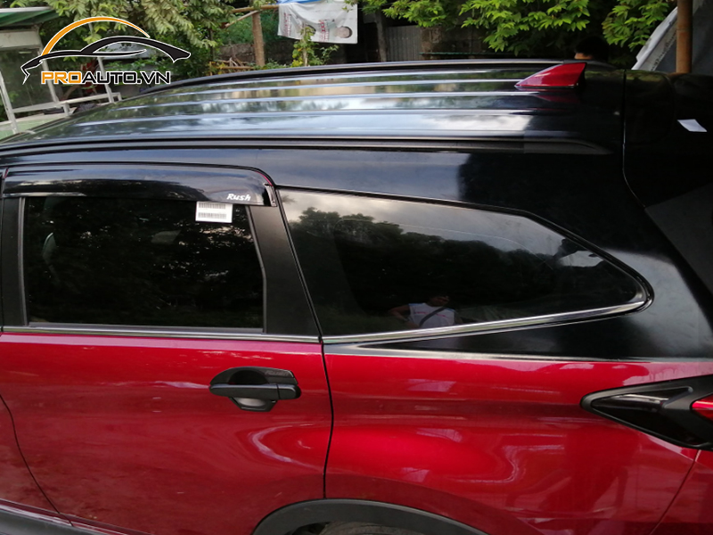 Dán wrap đổi màu xe Toyota Rush