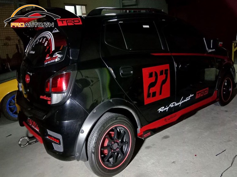Dán wrap đổi màu Toyota Wigo