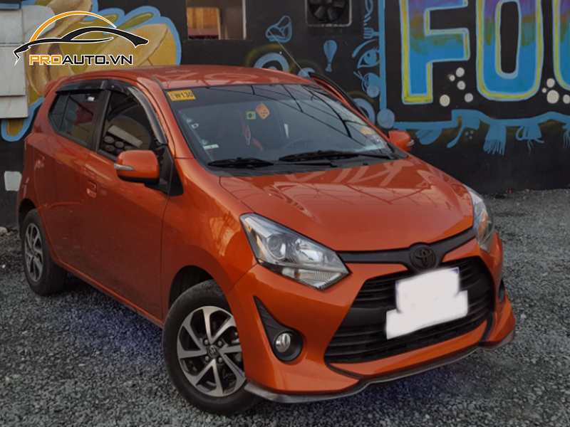 Dán wrap đổi màu xe Toyota Wigo