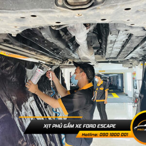 xit phu gam xe ford escape 1