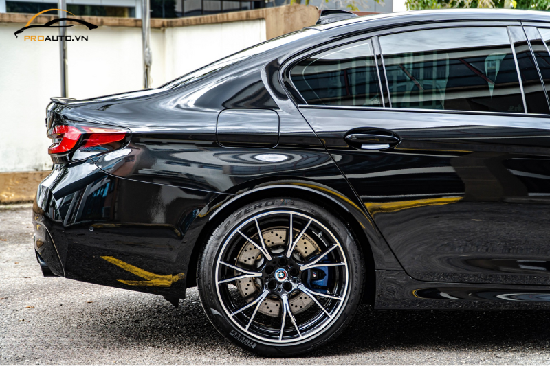 Độ mâm xe BMW