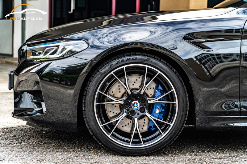 Lắp cảm biến lốp xe BMW