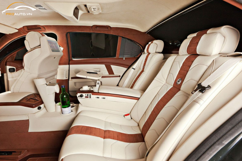 Bọc da đổi màu nội thất ô tô