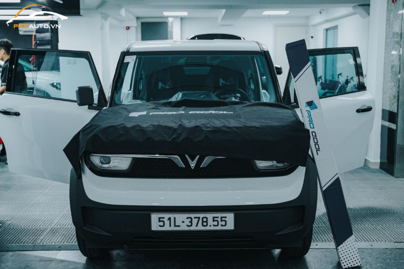 Dán phim cách nhiệt - Vinfast VF3 độ nội thất