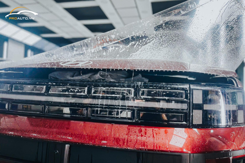 Lợi ích khi dán PPF xe Hyundai Santafe 2024?