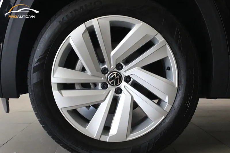 Teramont 2024 có sự hỗ trợ của khóa vi sai điện tử