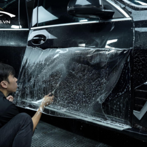 Thi công dán PPF bảo vệ ngoại thất cho xe