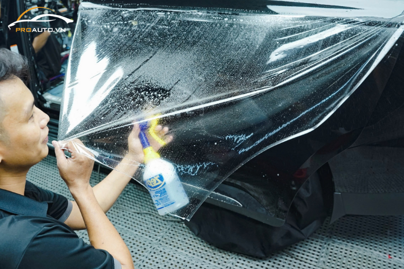 Làm sạch màng bảo vệ sơn xe PPF 3M đúng cách