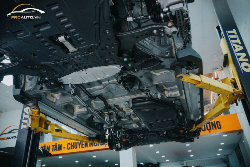 Phủ gầm SIP xe Mitsubishi Xpander 