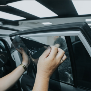 Dán phim cách nhiệt xe Ford Ranger chính hãng