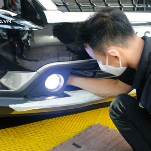 Lắp đèn Aozoom cho xe Kia Carnival 