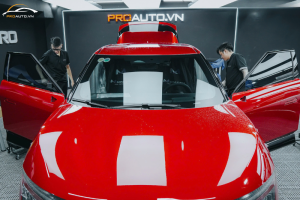 Thi công dán PPF trên ô tô VinFast VF7 tại PROAUTO.VN